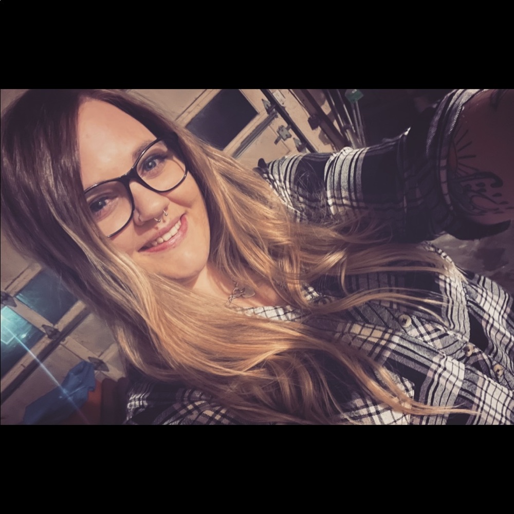 Meet your Posher, Dani